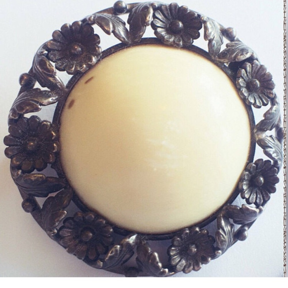 Vintage Alabaster Sterling Silver Danish Brooch.